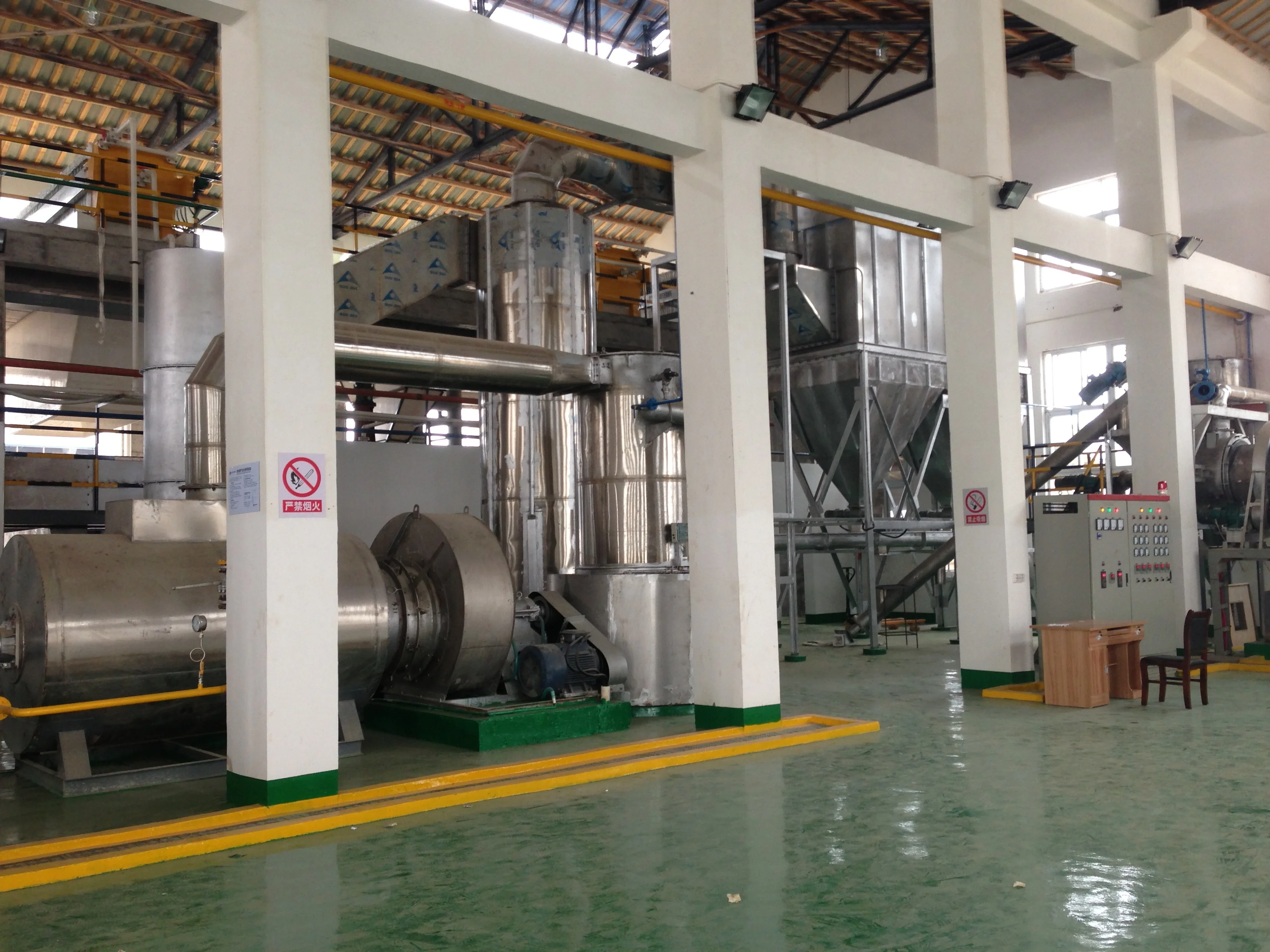 
SWALLOW CHEMICALS Factory direct supply Best price of basic zinc carbonate /Quality Additive 