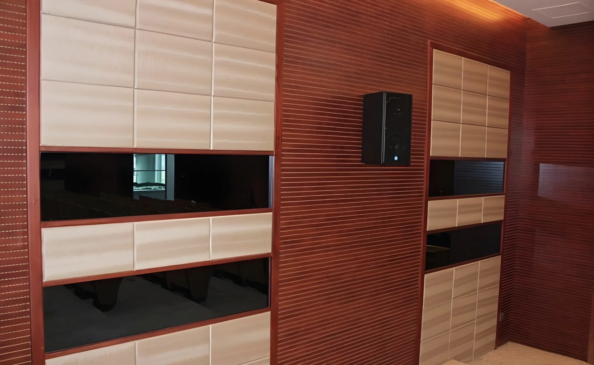 Fiberboard Wooden Soundproof Wallboard Slats Decorative Panels Slats Board Wood Acoustic Sound-Absorbing Decorative Features