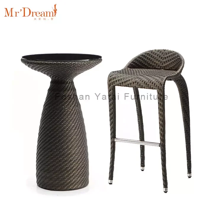 Mr.Dream made in china contemporary waterproof 4 leg low back patio rattan wicker bar stools for courtyard