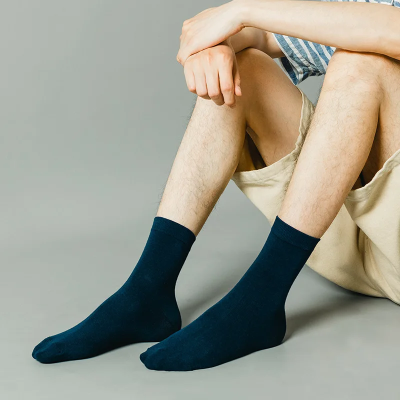 Сделать свой собственный лейбл бамбуковые носки до лодыжки для мужчин; Цвет черный белый делового стиля