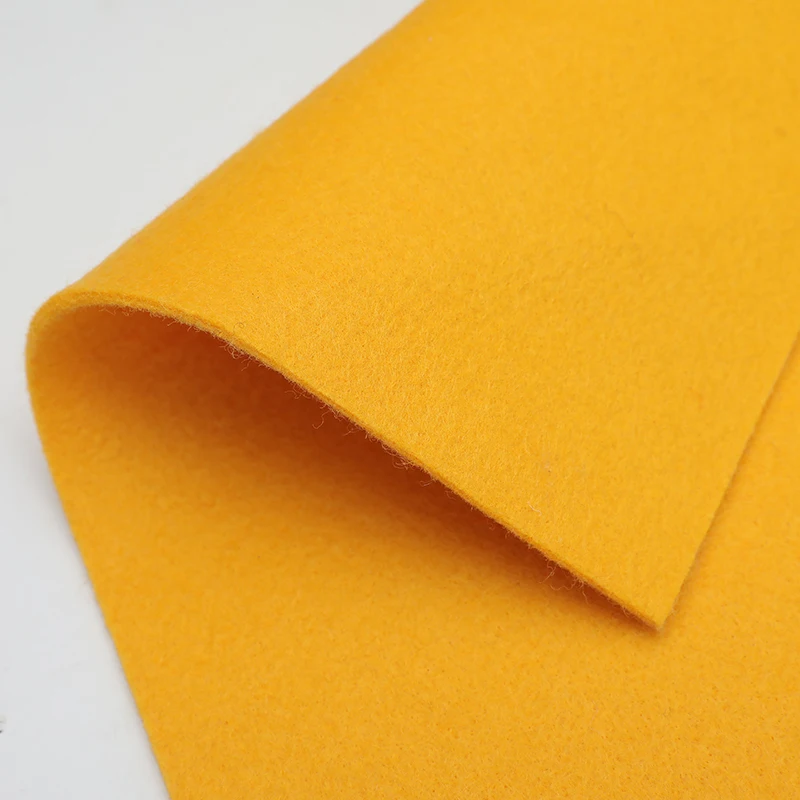 High Quality Wholesale Cheap Price PP Polyester Nonwoven Fabric Carpet