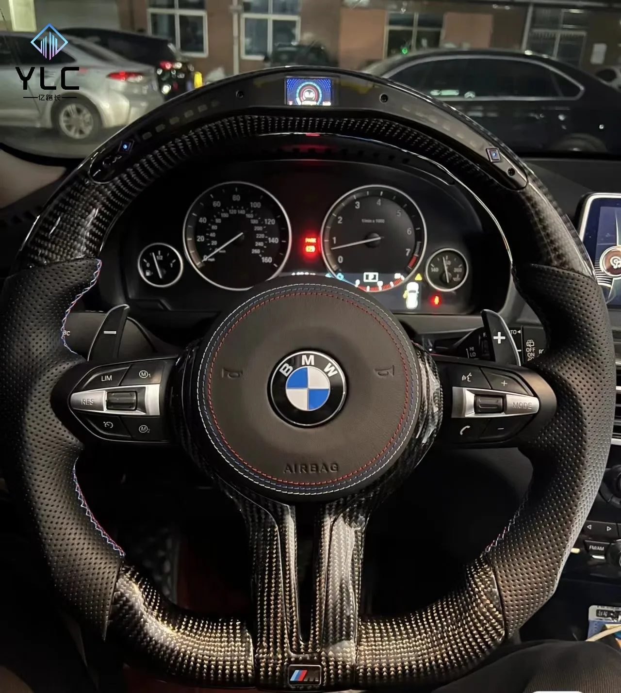 Рулевое колесо для BMW F01 F10 F11 F20 F22 F30 F32 F80 F82 F90 E92 E60 E88