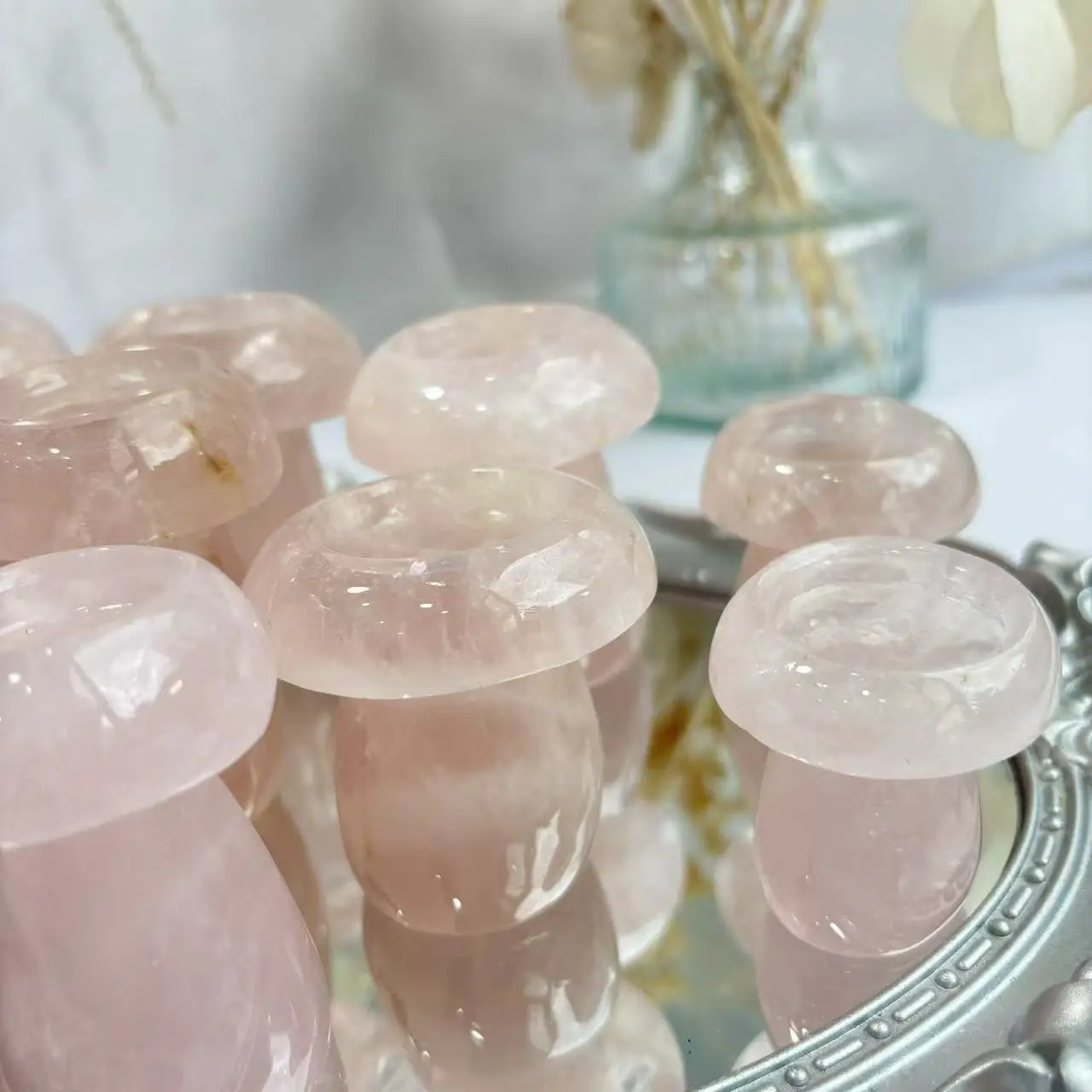 High Quality Natural Mushroom Shape Quartz Wholesale Crystal Sphere Stand Candle Stand Ice Rose Quartz Mushroom For Decoration