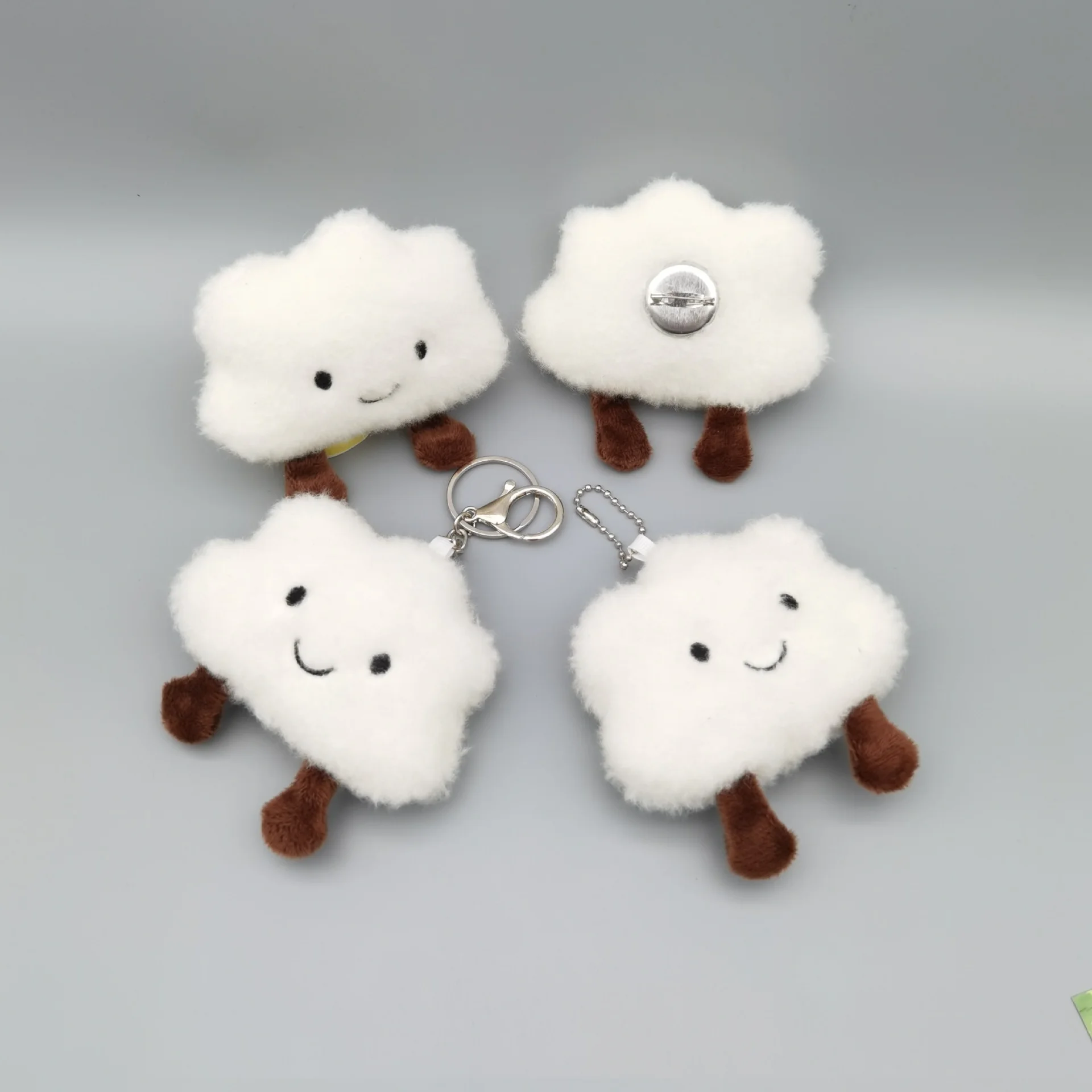 Smile Clouds plush keychain toys Cute Cartoon stuffed plush doll Couple kids Key chain girl Bag charm Car Pendant cloud keychain