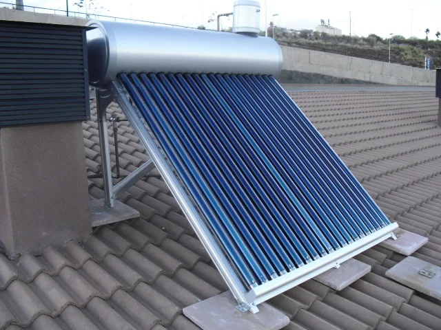 Good Quality Rooftop 200L Jinyi JNG Nonpressure Solar Hot Water Heater For Lebanon Market