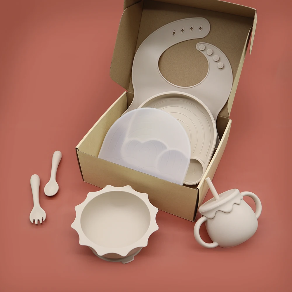 OEM Custom Wholesale Toddler BPA Free Kids Silicone Baby Feeding Set Bowl Spoon Bib Waterproof