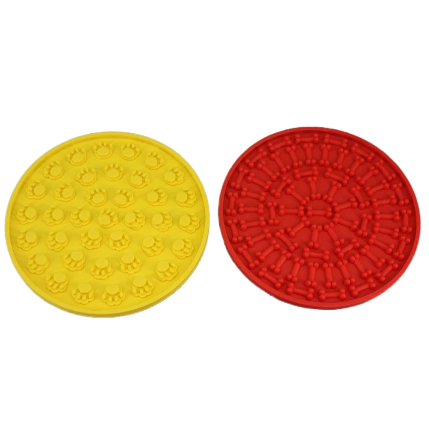 
2020 dog lick mat, licking mat for dog, silicone bone lick mat super sucker dog slow dispensing treater mat dog lick pad 