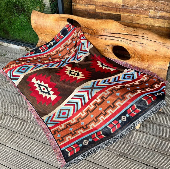 Wholesale Boho Style Outdoor Portable Hiking Mat Picnic Sofa Blanket with Tassels Camping Blanket