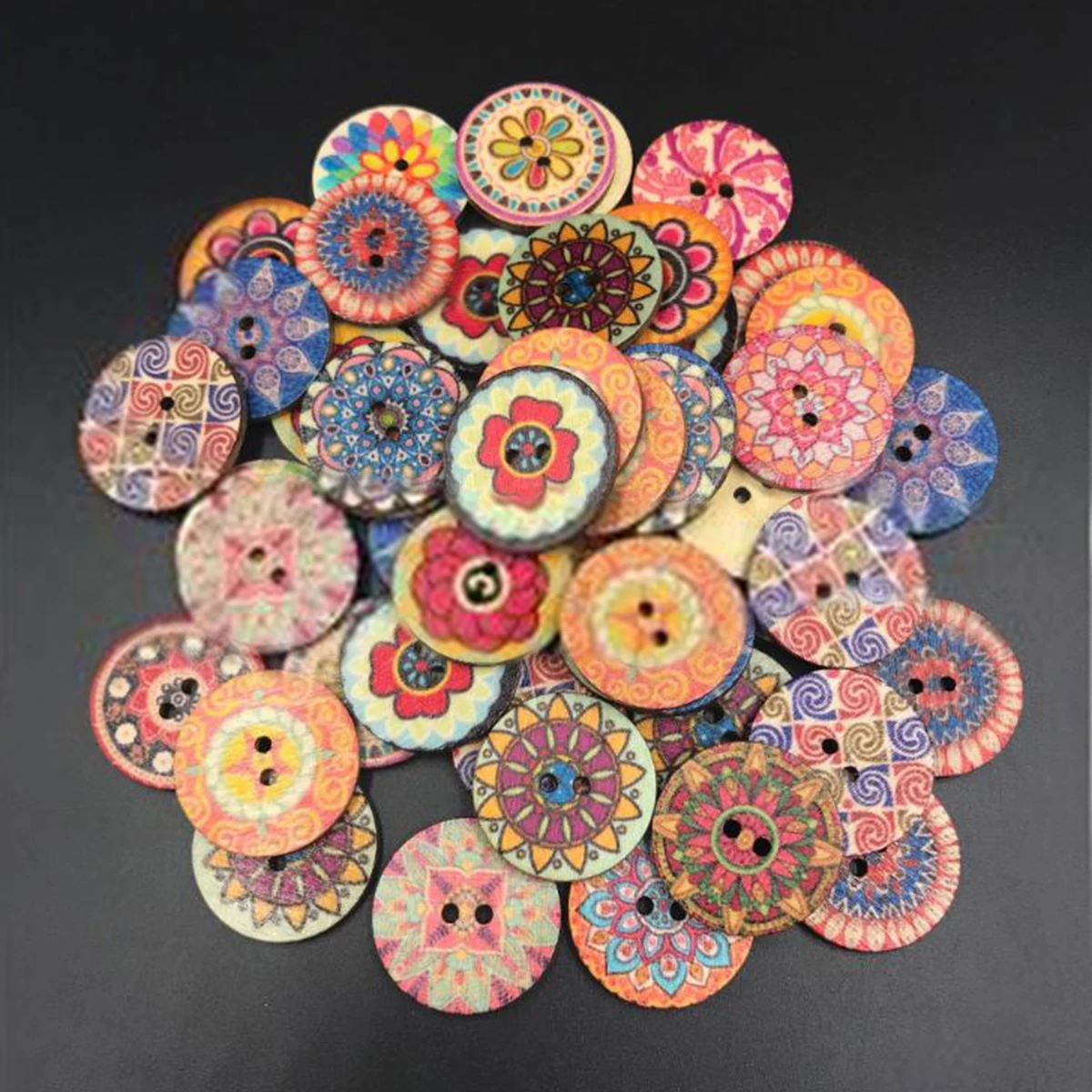 100pcs 2 Holes Mixed Boho Flower Classic Vintage Painted Wooden Round Button Sewing Scrapbooking DIY Clothes Craft