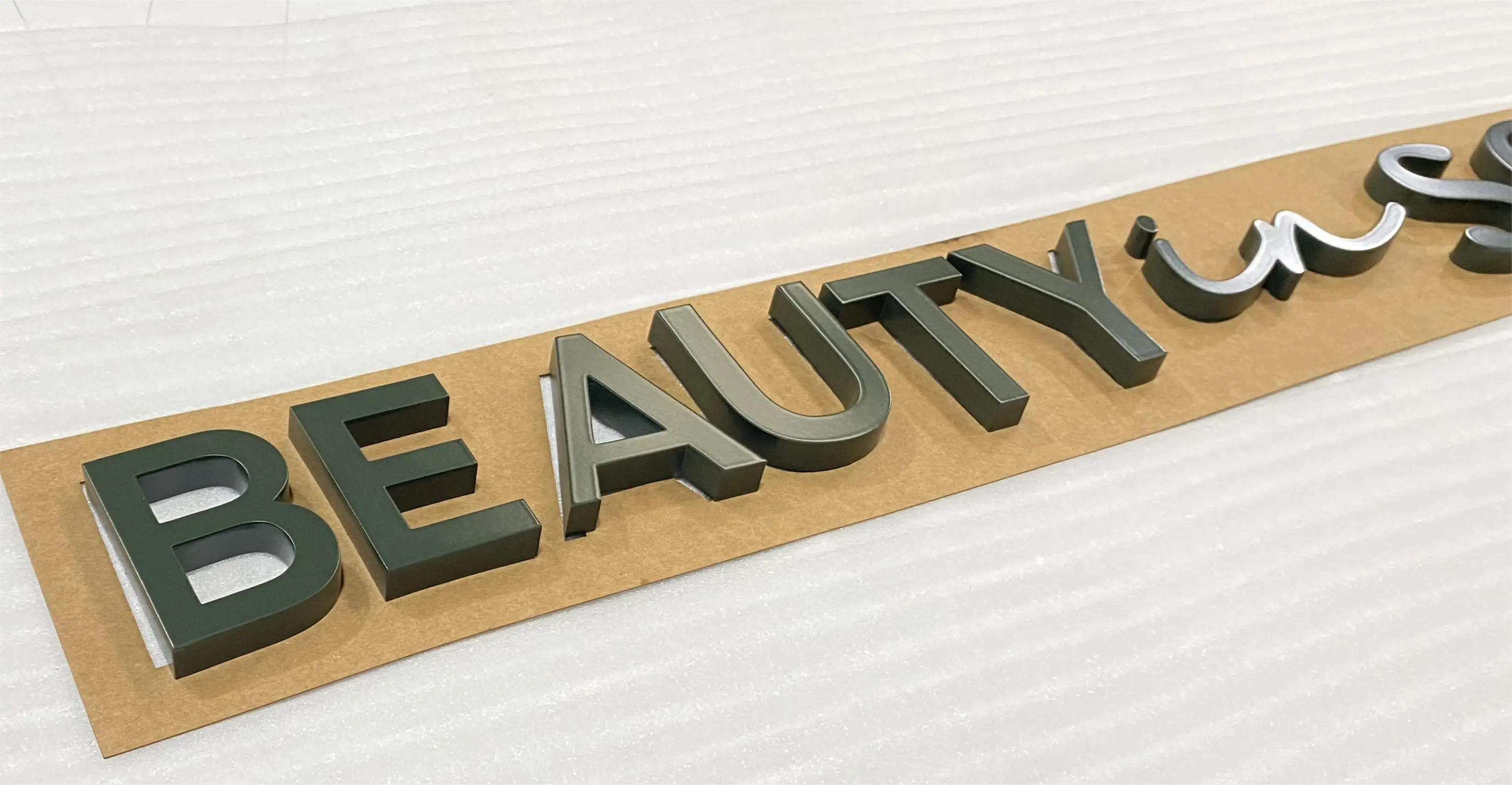 Customized 3D Logo Wall Sign Business Advertising Light Box for Brand Shop Company Restaurant Stainless Steel Metal 3D Logo Sign