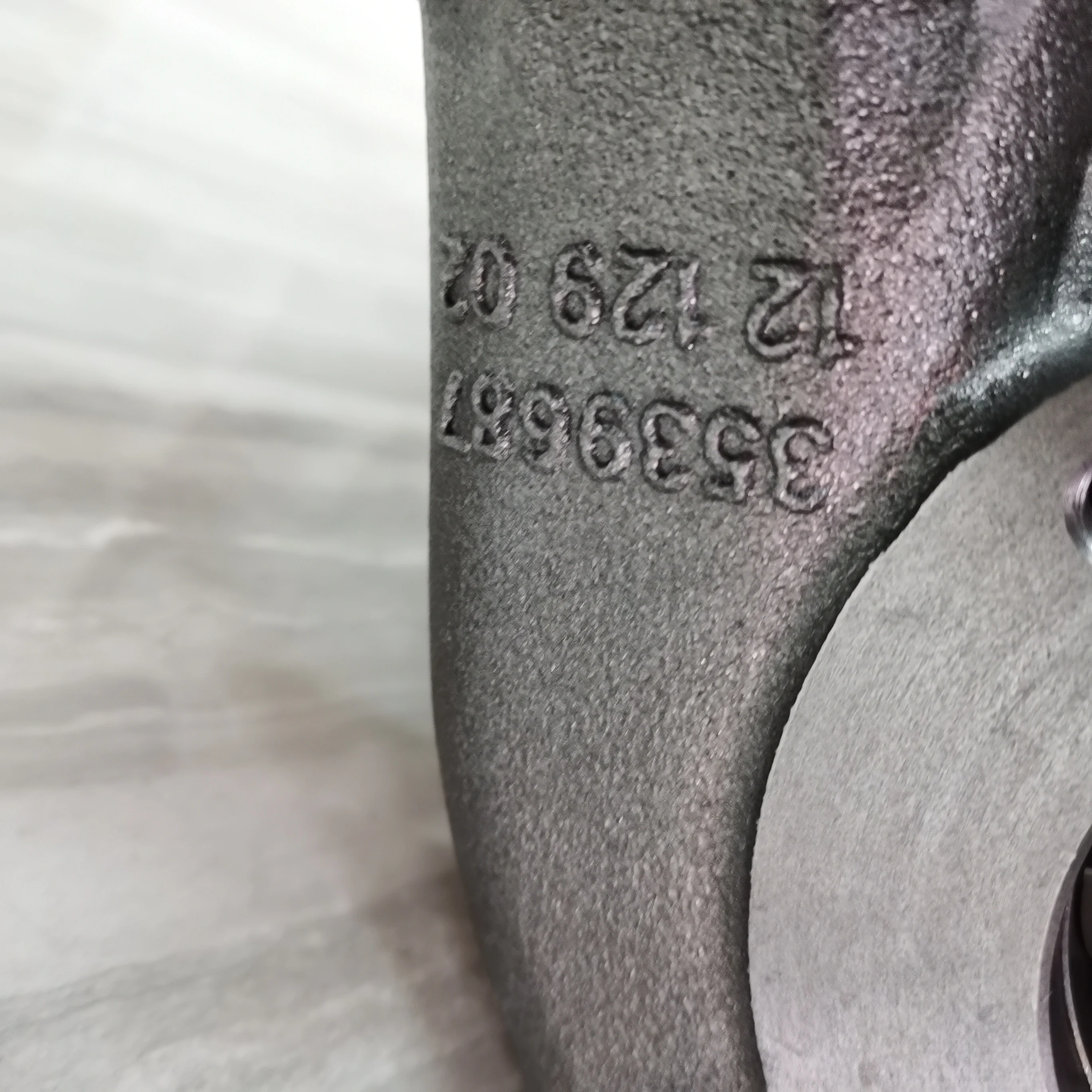 Hyundai Excavator Mechanical engine parts DH220 excavator diesel oil Engine system turbocharger