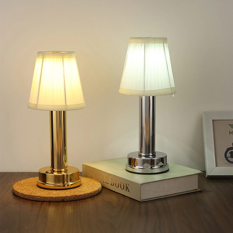 Аккумуляторная Светодиодная настольная лампа