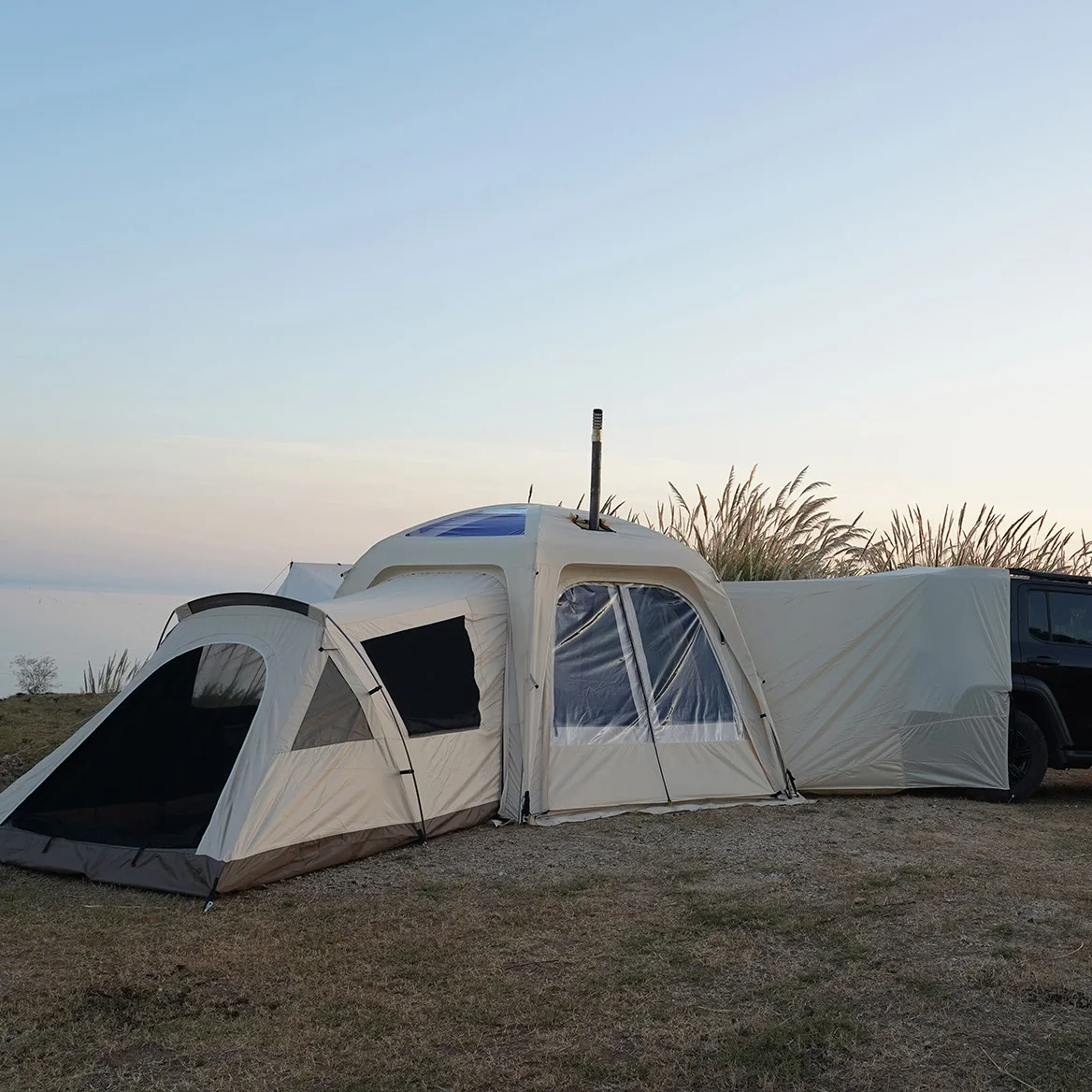 glamping Hot Sale Dome Tent In Black Camping  sky tent High Quality dome luxury Fabric For Outdoor family