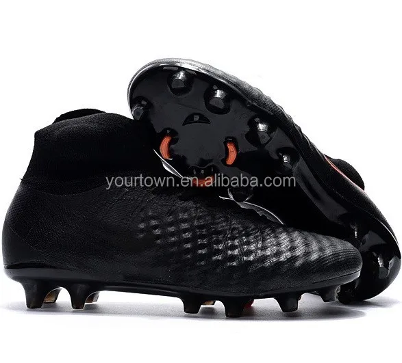
2020 and 2021 newest steel spike hot selling soccer shoes football boots, cr7 men soccer cleats shoes 