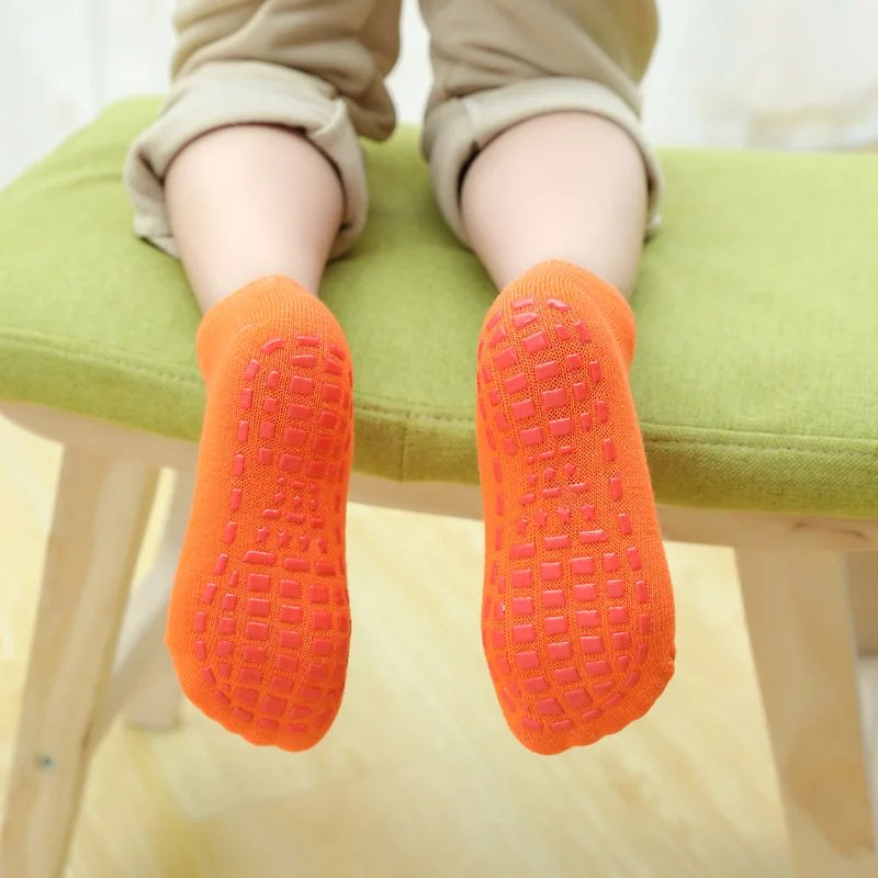 Factory Supply High Quality Custom Logo Kids Trampoline Socks Anti-Slip Cotton Baby Floor Socks
