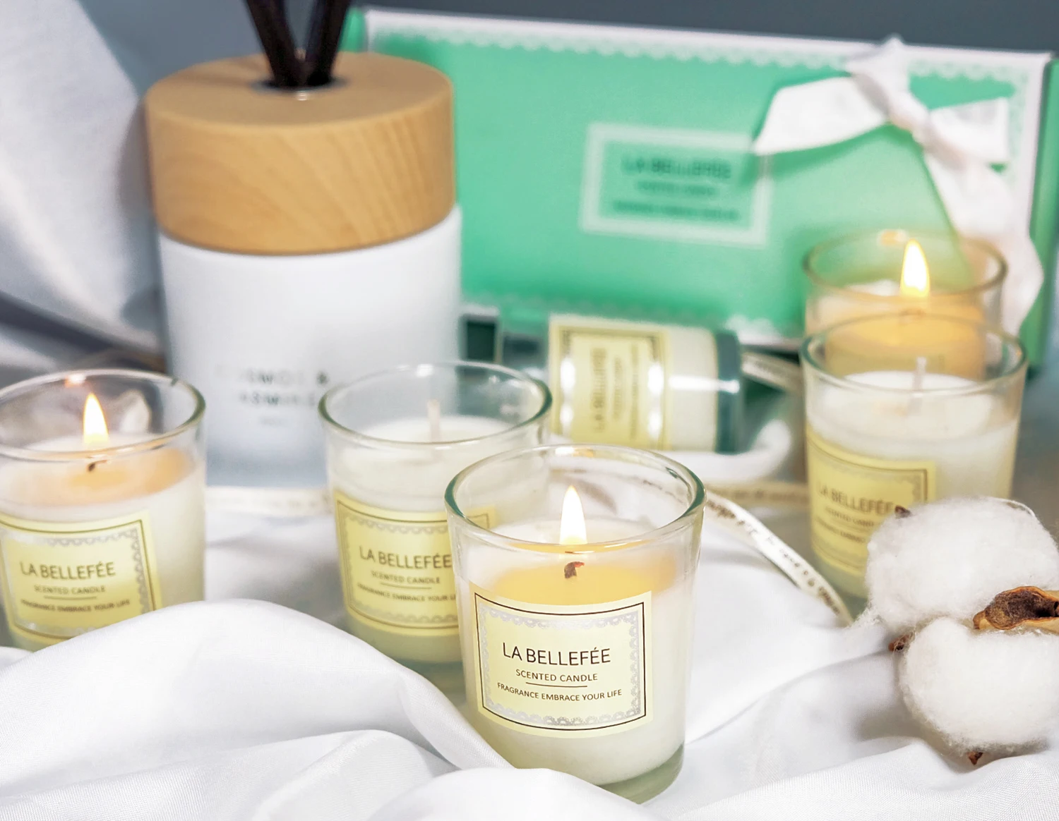 
Wholesale 3 Pack Clear Glass private label Candle OEM custom Soy Wax aromatherapy scented candles for Gift 