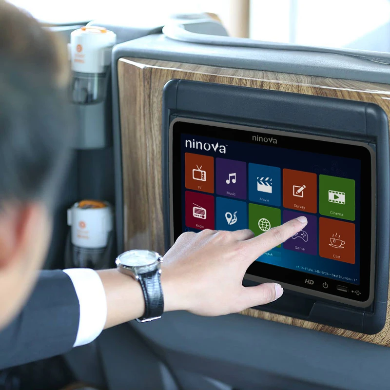 
Wired bus VOD system, advertising / movie / music / game / catering / survey service available 