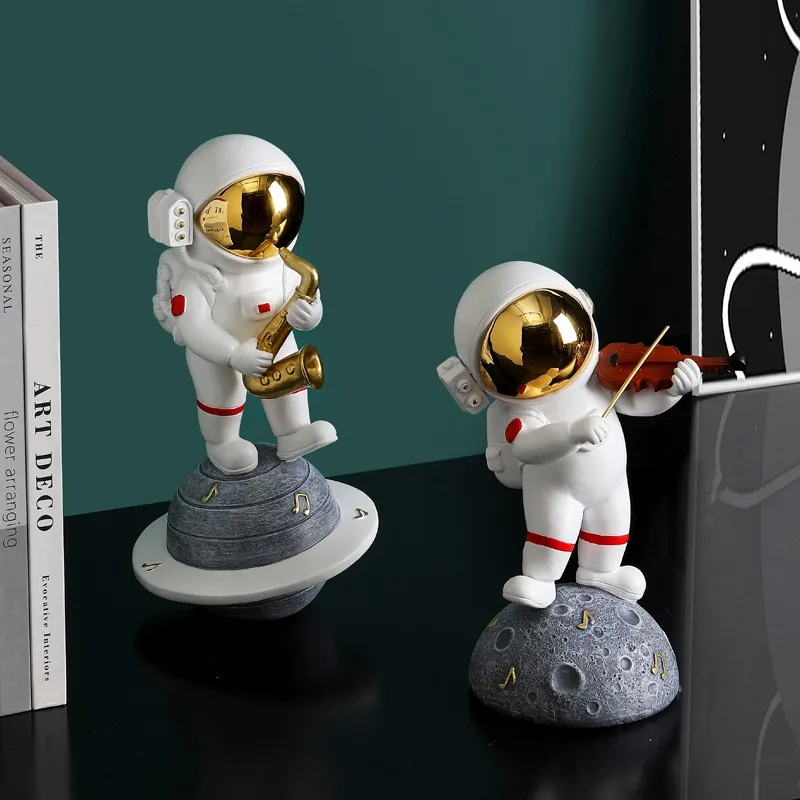 2023 Graduation Gift Large Creative Arts Craft Band Astronaut Action Figures Decoration Luxury Home Room Desktop Decoration Gift