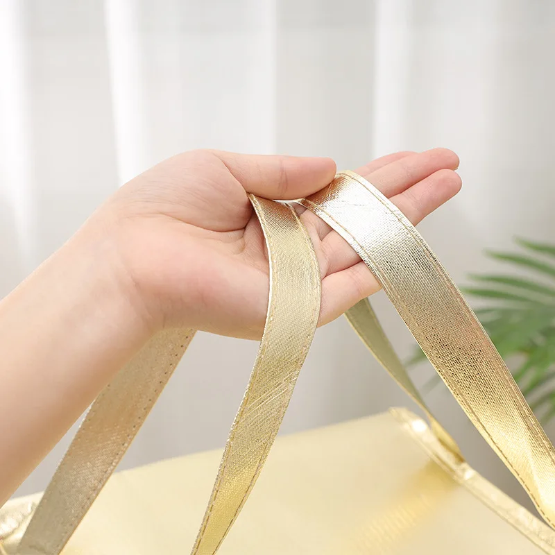 Wholesale Promotional Custom Imprint Eco Friendly Portable PP Non Woven Ice Cooler Bag Insulated Gold Waterproof