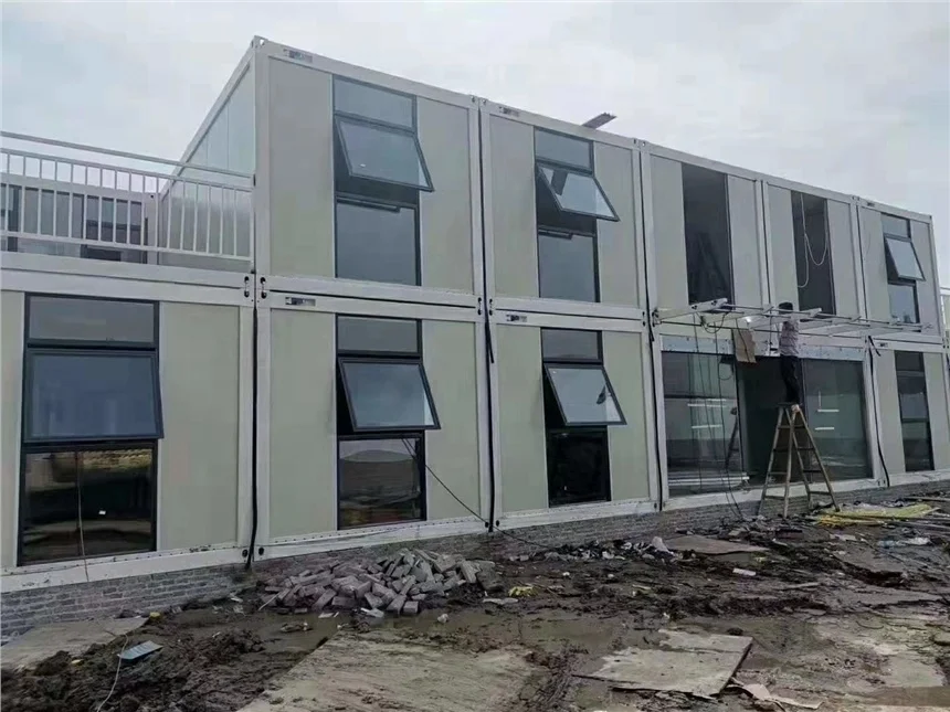 Fast Build Prefab House Modular Folding Prefabricated Container House Poland for sale