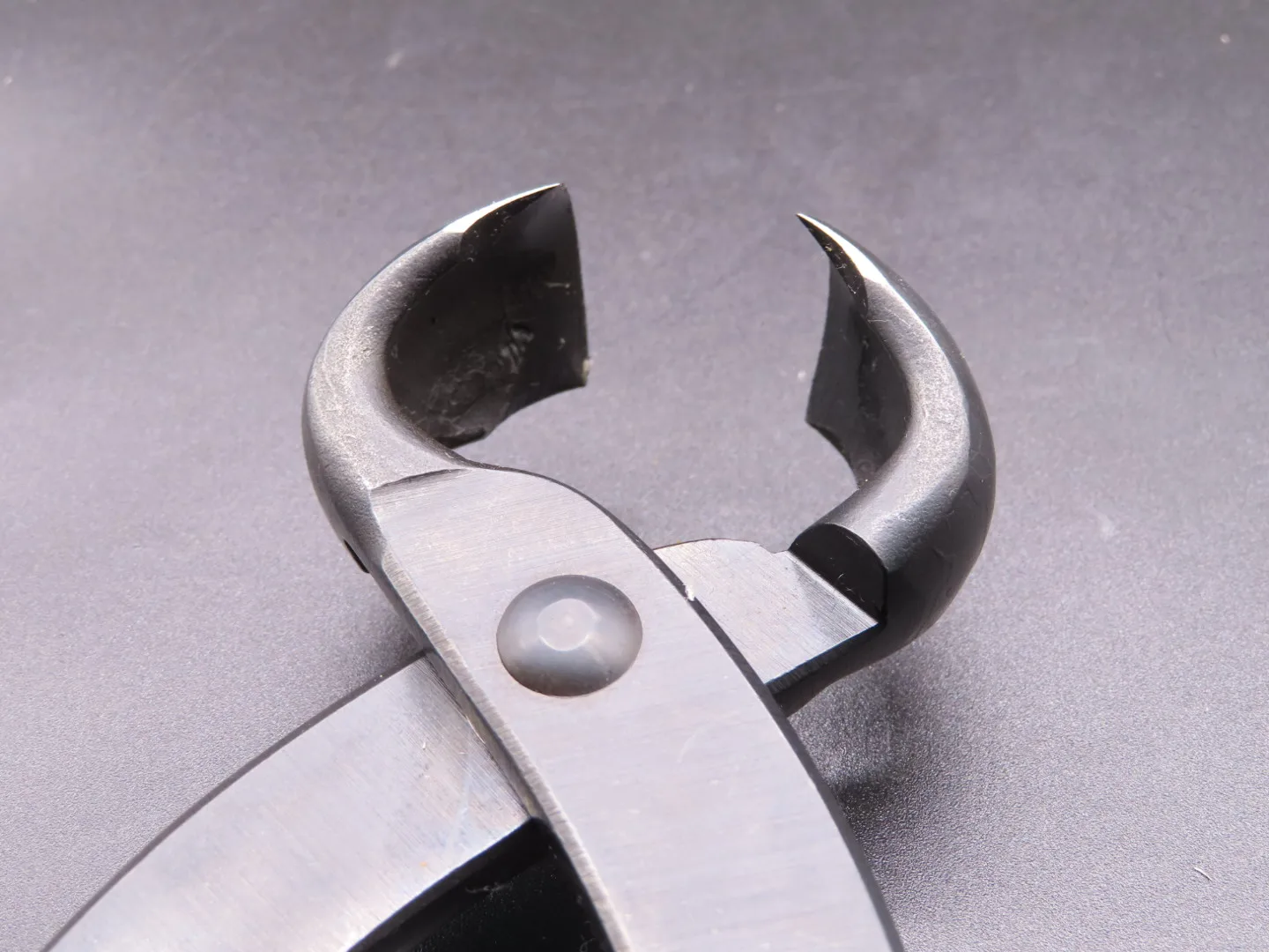 Japanese professional bonsai pruning tools with heat resistance