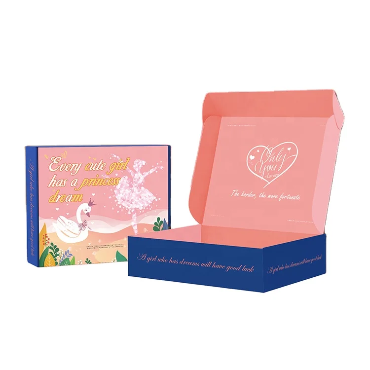 Подарочная коробка для одежды