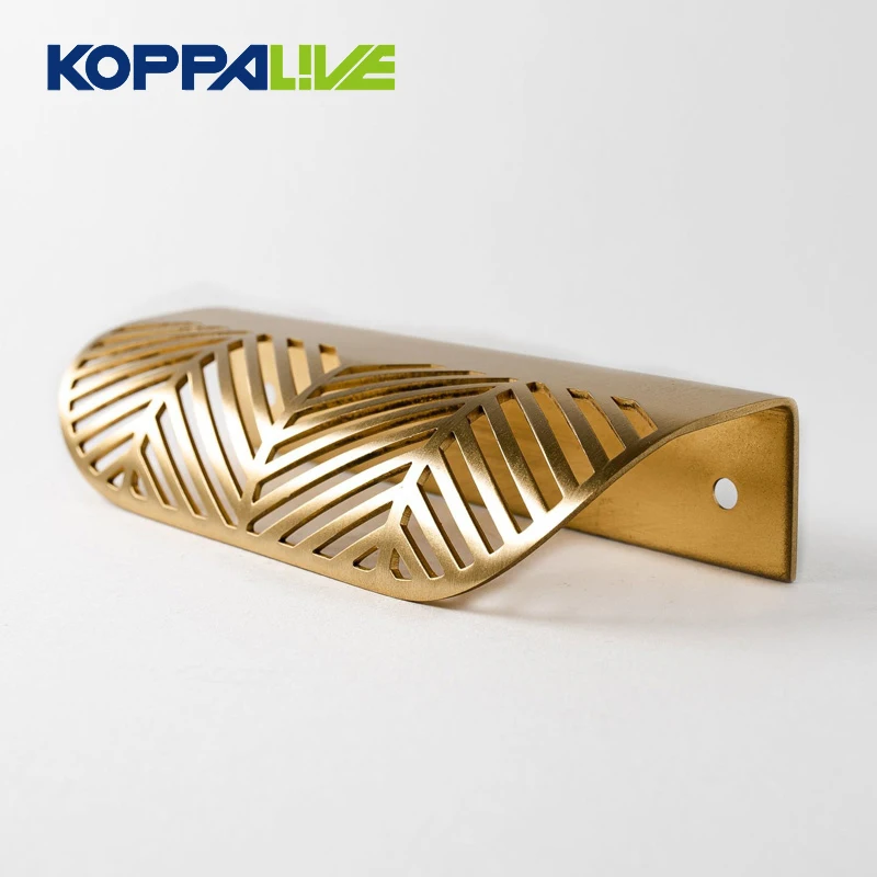 Koppalive Invisible Pulls Brass Leaf Curved Lip Pull Handle for Kitchen Cabinet