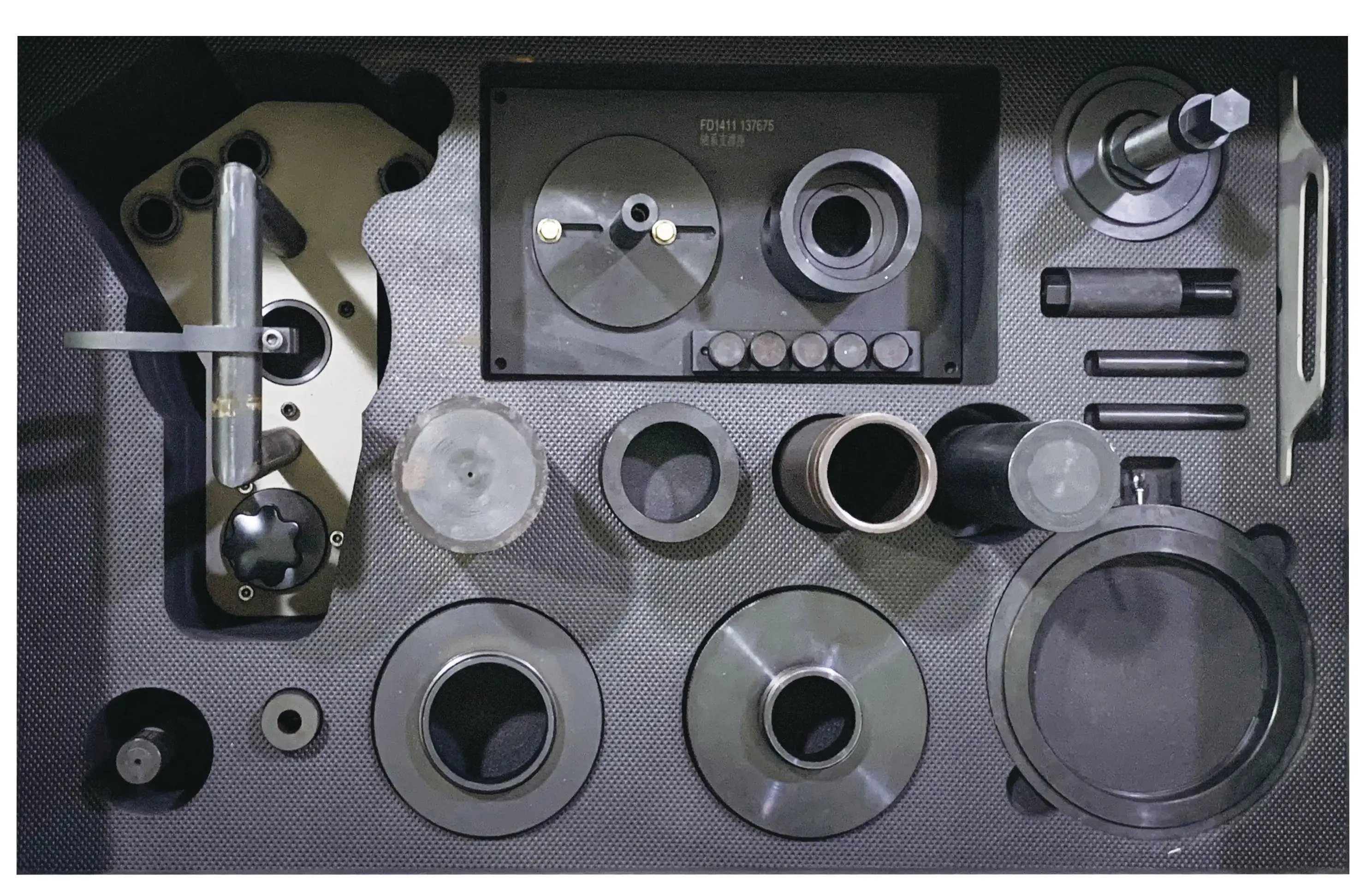 Truck Gearbox Car Transmission Repair Tool Kits for ZF TRAXON