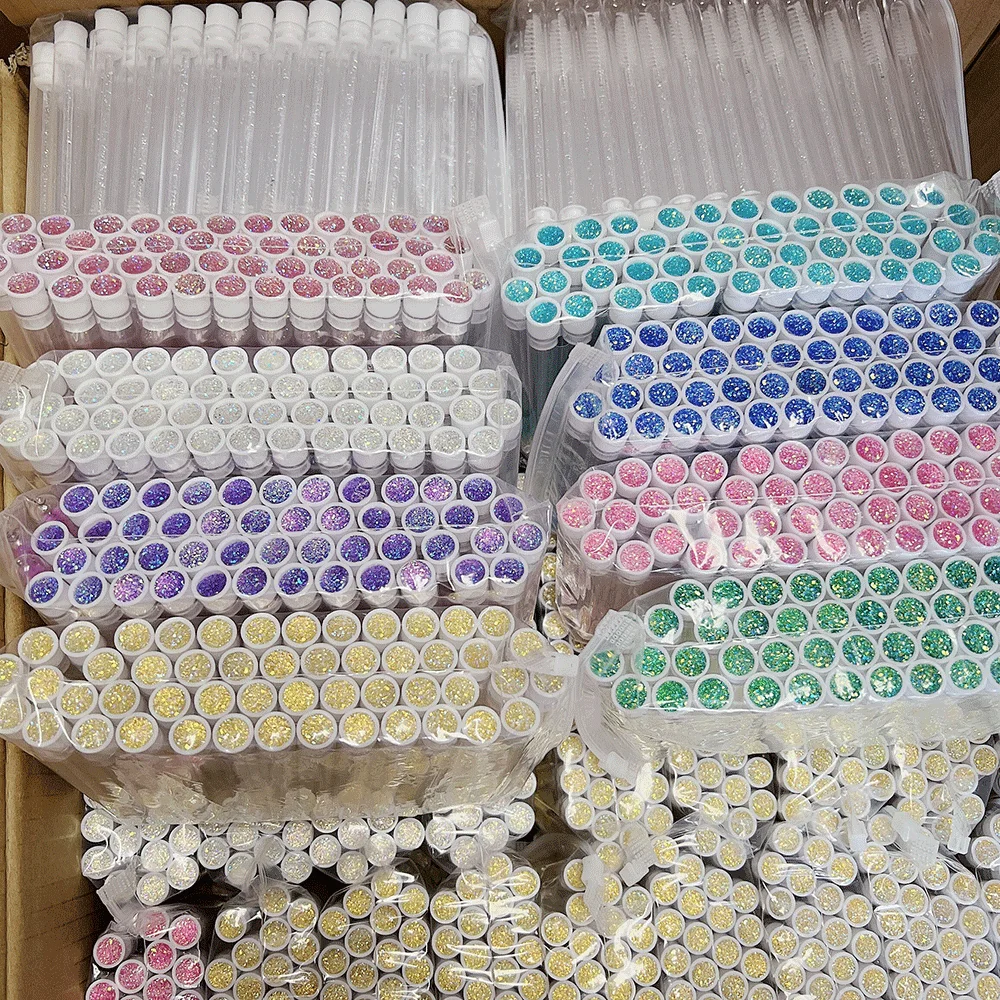 Wholesale Hollow Disposable Eyelash Spoolies Brush Nylon Spiral Bendable Mascara Brushes with tube eyelash makeup wand holder