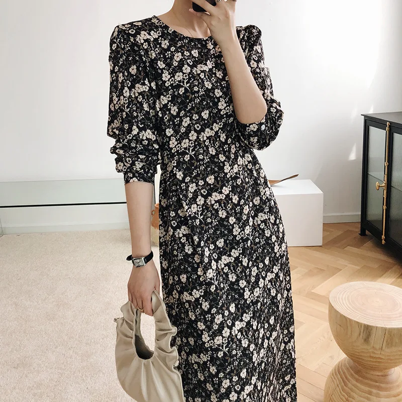 
2021 autumn designer Floral skirt puff sleeve slim high waist Chiffon long ladies dresses 