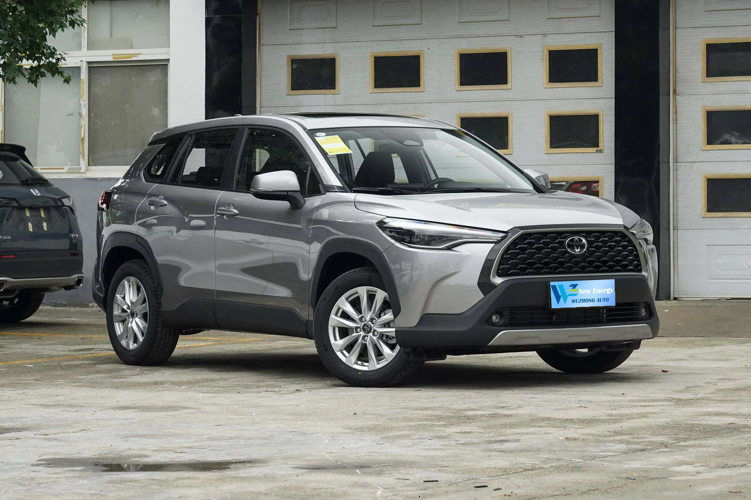 2025 Популярные бензиновые автомобили Toyota Corolla Cross CVT CARE 171Ps китайские высокоскоростные внедорожники