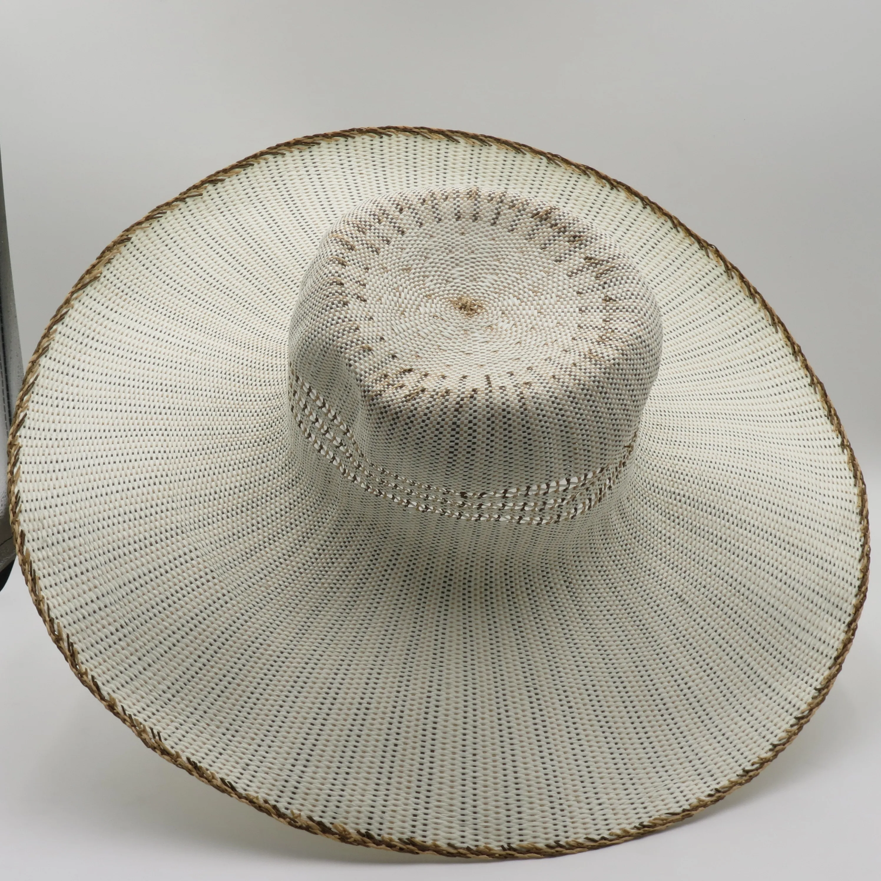 Wholesale Factory Price Vintage Woven Paper Material Straw Hat Machine Made Body Hat