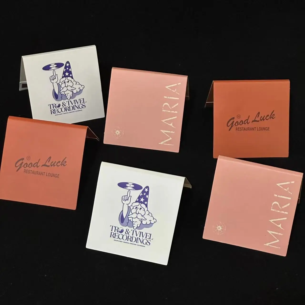 Retro convenient carry small matchbooks matches Manufacturers Wholesale of cheap customized match books cigars safety matches