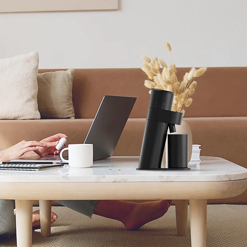 Электрическая кофемолка