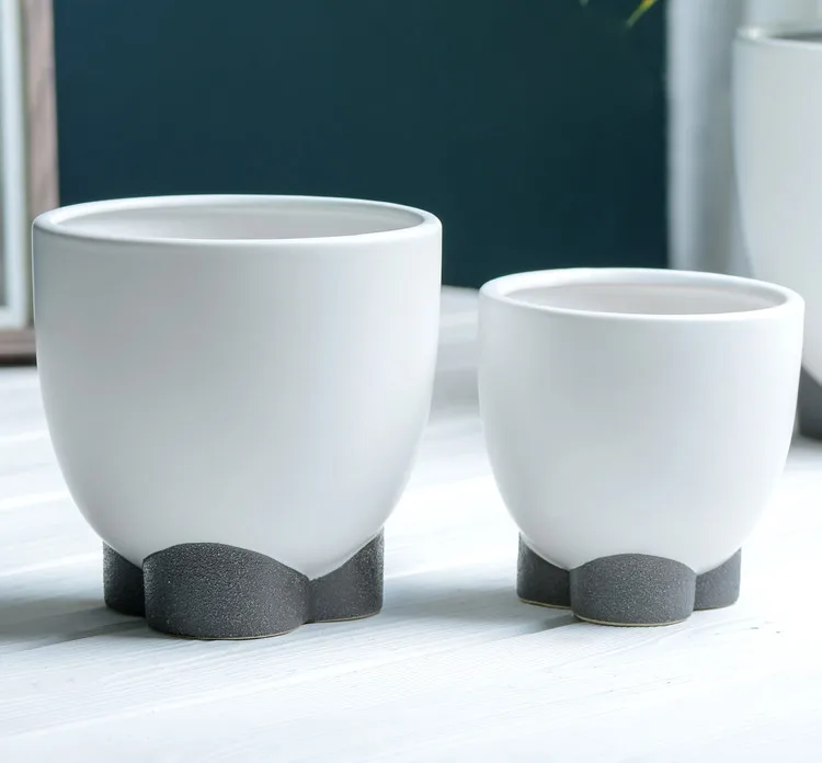 Wholesale modern unique design custom nordic matte decoration ceramic luxury candle vessels with foot stand
