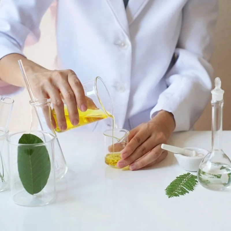 Organic Arnica Oleolite Macerated Body Oil - Sunflower Oil - Made in Italy - Private Label Available