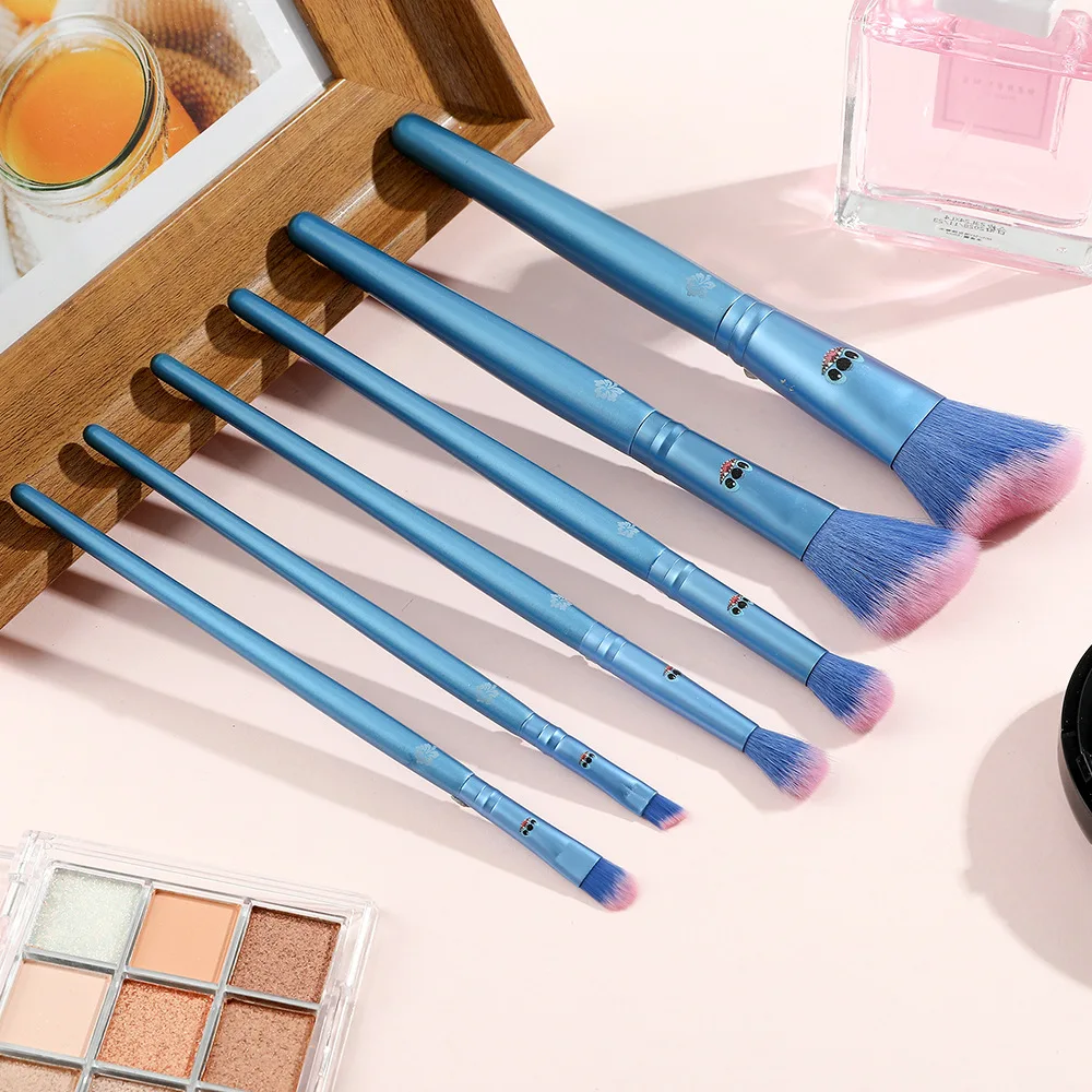 Yubon 6pcs Creative Cartoon Stitches Girl Wooden Bristles Blusher Cosmetics Brush Make Up Tools Makeup Brush Set Peripheral Gift
