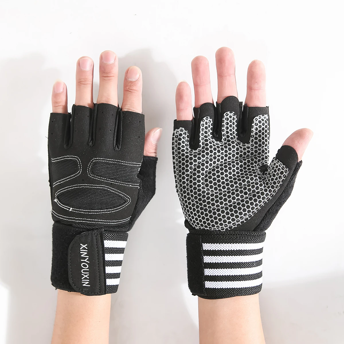 adjustable fitness skid resistance weight lifting training protect cross fit training gloves
