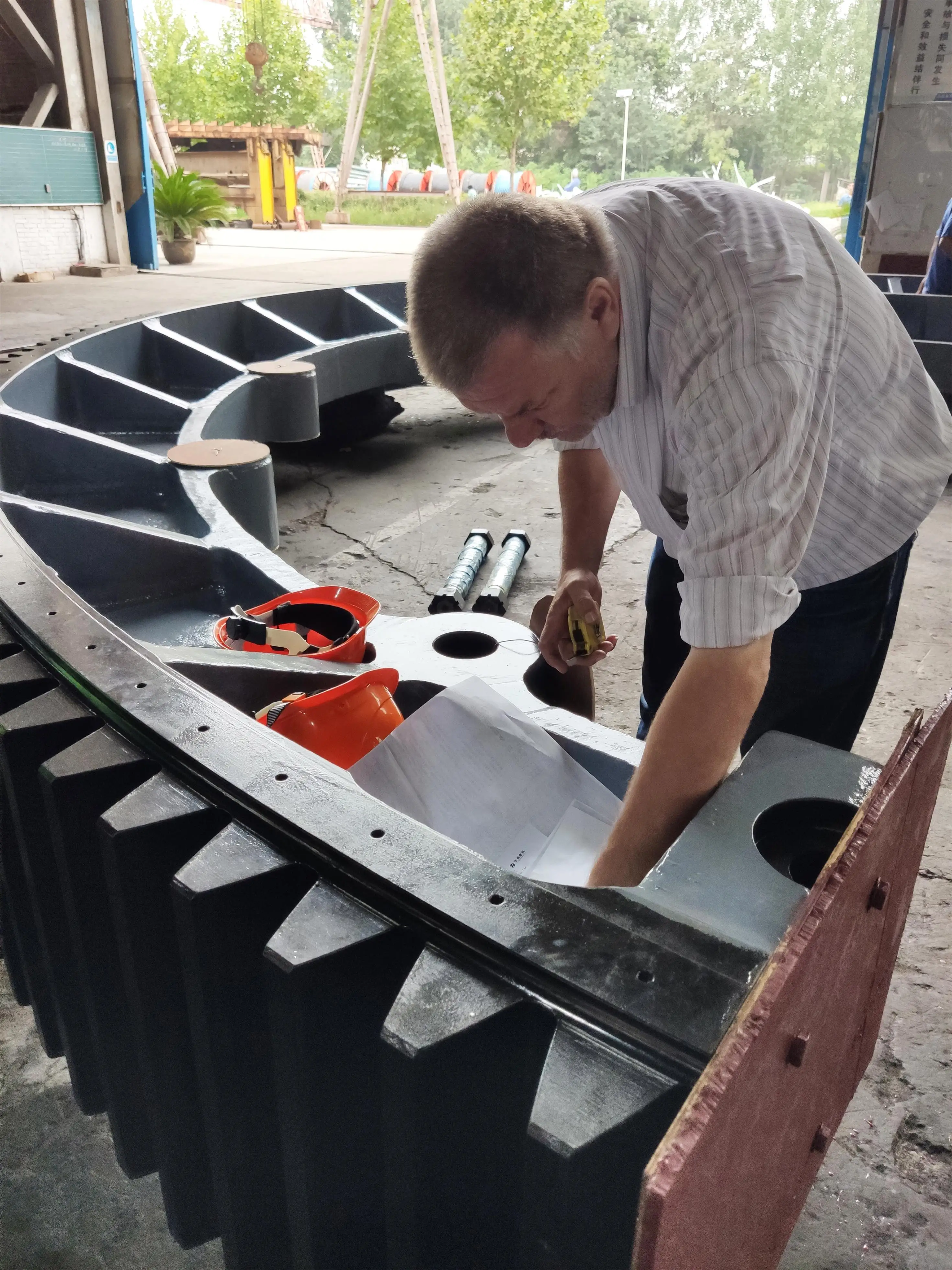 Cnc Milling Machining Alloy Cement Mill Herringbone Customized Synchronizer Bearing Gear Ring Casting Steel Support Roller