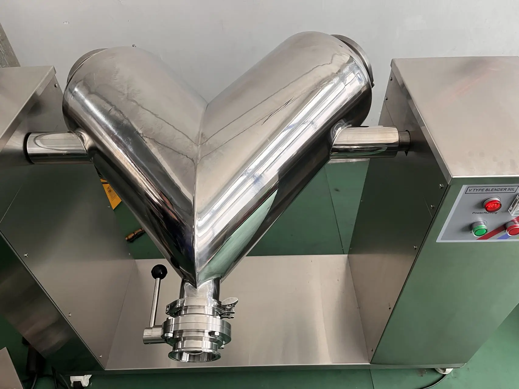 V-Shape Mixer for Foundation Creamade of 304 stainless steel with CE certificate