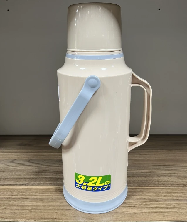 Portable big capacity competitive price 3.2L vacuum flask thermos