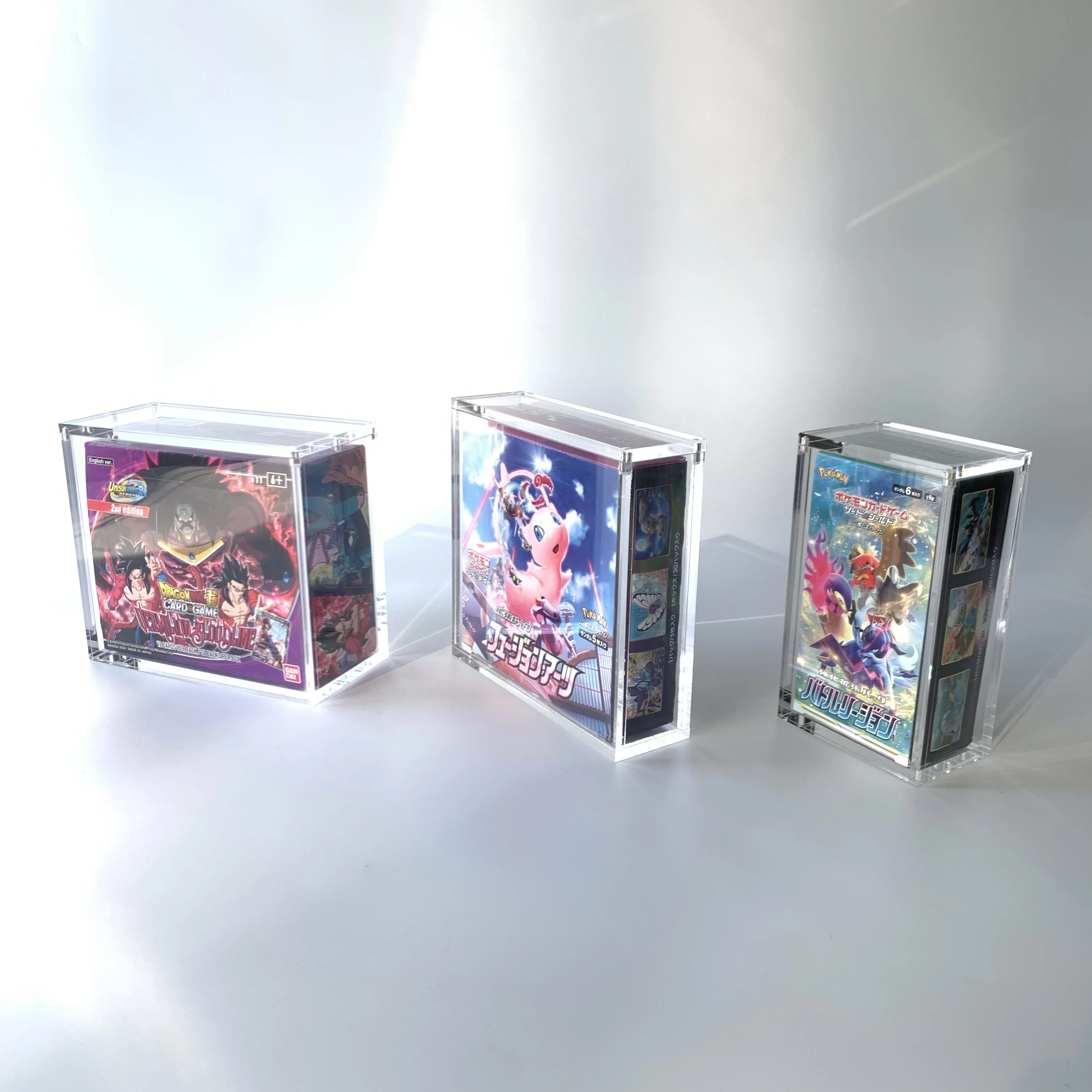 Оптовая продажа оригинальная акриловая витрина Pokemon эволюция 1-е издание бустер-бокс
