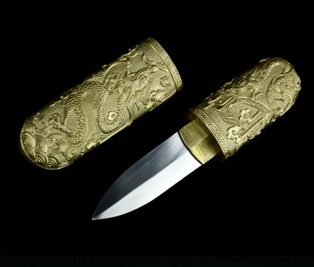 20CM Hidden Cosplay Short Sword Movie Knife High Manganese Steel Scabbard Copper