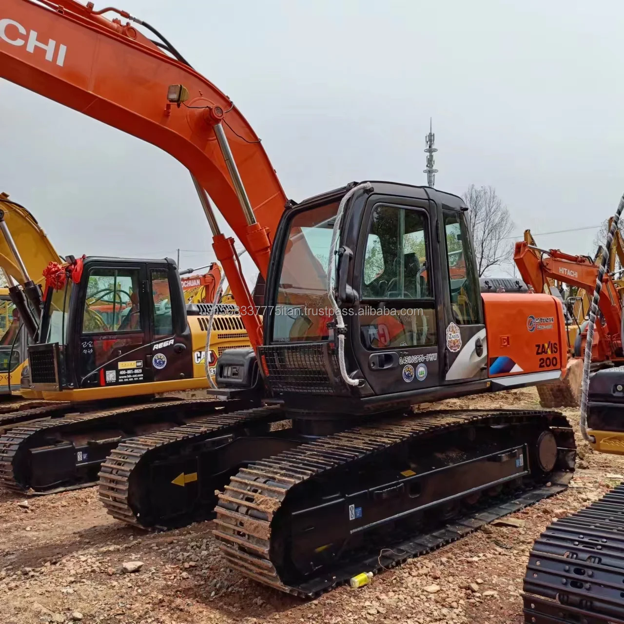 Высококачественный экскаватор Hitachi ZX200 20 тонн большой с гиперкинезом сделано в Японии