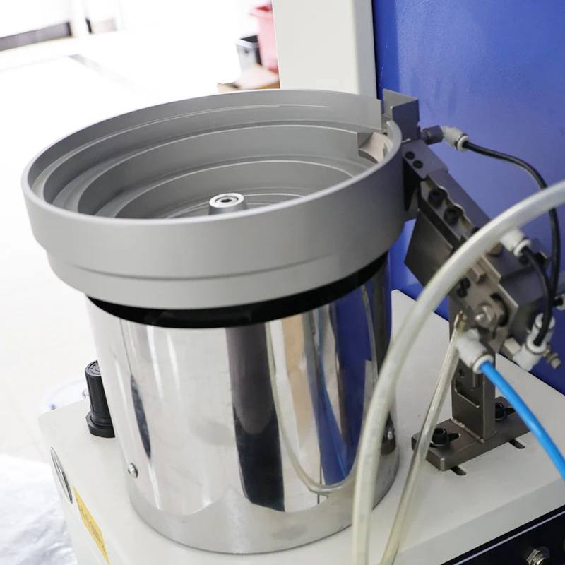 Easy Touch HMI  Precisely Maintaining The Stoppingpoint Of The Machine Cylinder Double Side Trunk Base  Clinching Machine