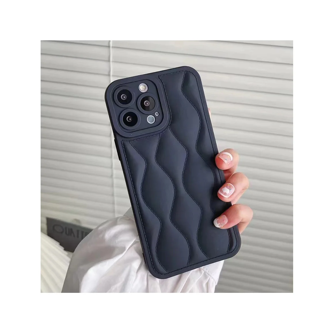 Spongy Down Jacket Phone Cover Wholesale Puffer Phone Case TPU Silicone Case for iPhone 7 8 X/XS/XR/XS MAX/11/12/13 Pro Max