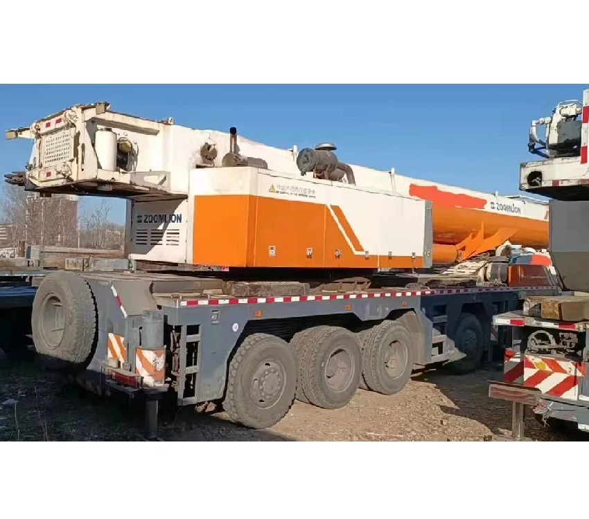 Zoomlion автокран 220Ton 2013 Подержанный Автокран