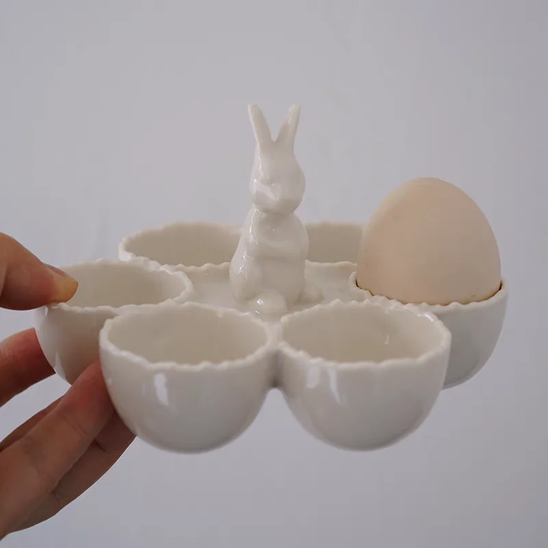Funny Bunny Design Ceramic Easter Egg Plate Hand-painting Rabbit Egg Holder Plate For Gift Decoration