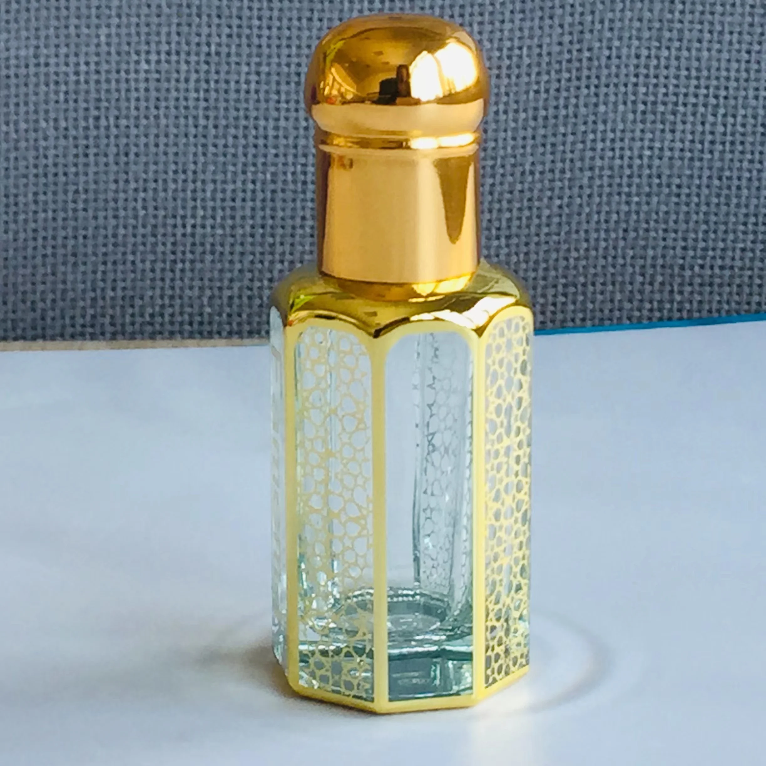 stocked 3ML  6ml 12ml colour octagon attar glass roll on ball perfume bottle / essential oil dropper bottles