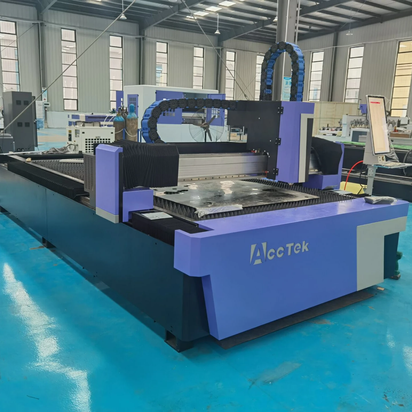 1000 Вт 2000 Вт Raytool головка кухонный электрический стол для обмена Волоконно-Лазерная режущая машина